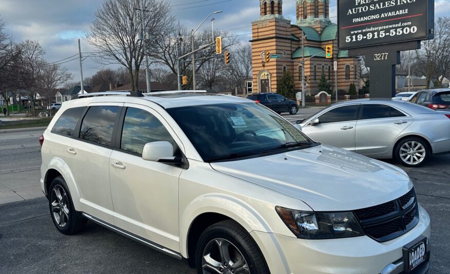 2016 DODGE JOURNEY CROSSROAD 7 PASSENGER $14,995 H.S.T. VERY CLEAN, CLEAN CARFAX NO ACCIDENTS