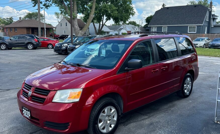 2010 DODGE GRAND CARAVAN (175KM) $8,995 + HST – BLUETOOTH – BACK UP CAMERA – NO ACCIDENTS