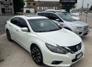 2017 NISSAN ALTIMA SL (142KM) LOADED $15,995 + HST