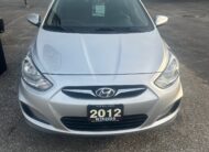 2012 HYUNDAI ACCENT HATCHBACK (169KM) $7,995 + HST NO ACCIDENTS, VERY CLEAN