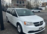 2016 DODGE GRAND CARAVAN SXT NAVIGATION, DVD $11,995 + HST NO ACCIDENTS ONE OWNER