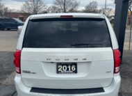 2016 DODGE GRAND CARAVAN SXT NAVIGATION, DVD $11,995 + HST NO ACCIDENTS ONE OWNER