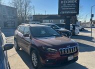 2019 JEEP CHEROKEE V6 4X4 (107KM) $19,995 + HST – REMOTE START – HEATED SEATS