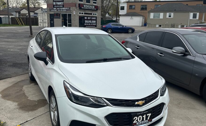 2017 CHEVROLET CRUZE LT (110KM) $12,995 + HST – HEATED SEATS  – REMOTE START