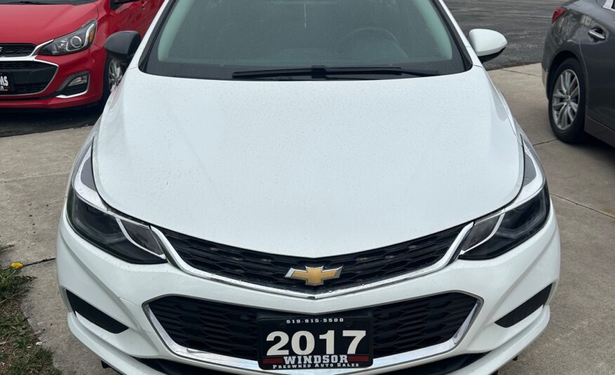2017 CHEVROLET CRUZE LT (110KM) $12,995 + HST – HEATED SEATS  – REMOTE START