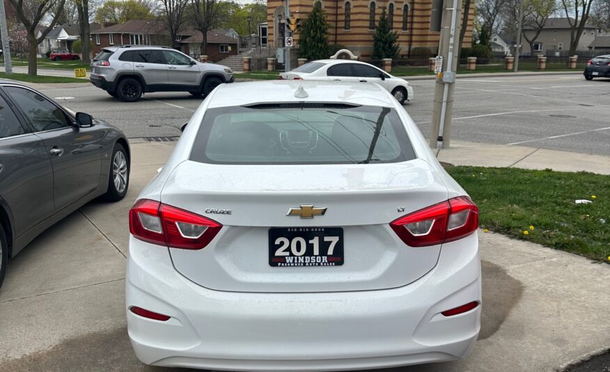 2017 CHEVROLET CRUZE LT (110KM) $12,995 + HST – HEATED SEATS  – REMOTE START