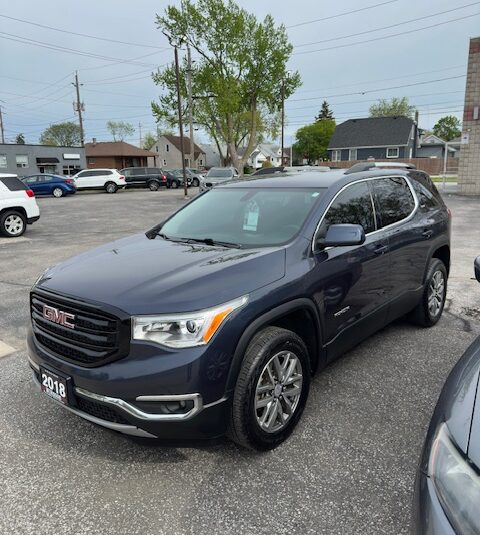 2018 GMC ACADIA (142KM) $19,995 + HST – 7 PASSENGER – ONE OWNER – NO ACCIDENTS