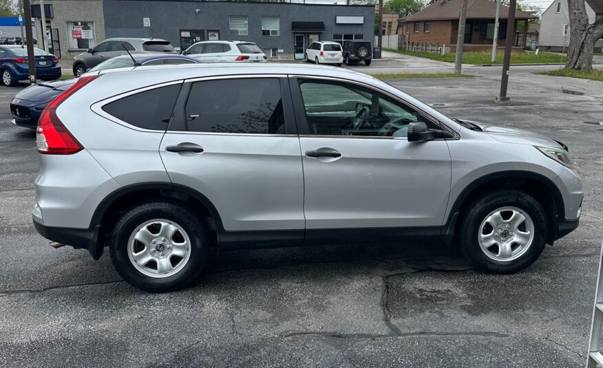 2015 HONDA CR-V AWD (150KM) $15,995 + HST CLEAN CARFAX – NO ACCIDENTS