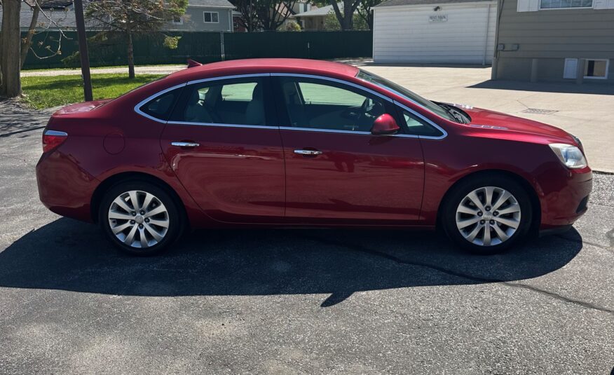 2014 BUICK VERANO (149KM) $7,995 + HST