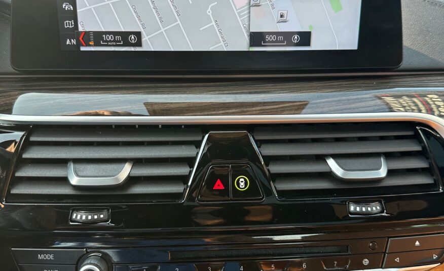 2018 BMW 540I X-DRIVE M-APPEARANCE PACKAGE (101KM) LOADED – VERY CLEAN $35,995 + HST – NO ACCIDENTS