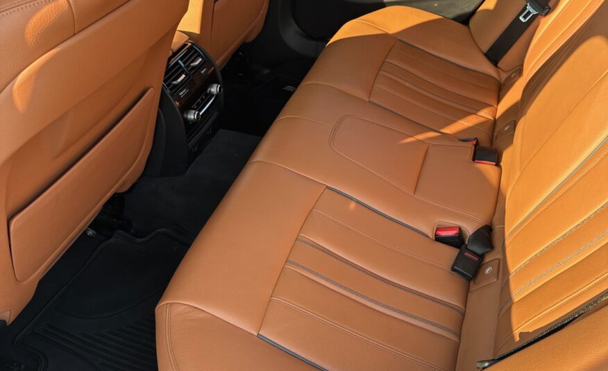 2018 BMW 540I X-DRIVE M-APPEARANCE PACKAGE (101KM) LOADED – VERY CLEAN $35,995 + HST – NO ACCIDENTS
