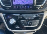 2017 CHRYSLER PACIFICA TOURING-L FULLY LOADER (198KM) $14,995 + HST – DOUBLE DVD’S NAVIGATION POWER SLIDERS