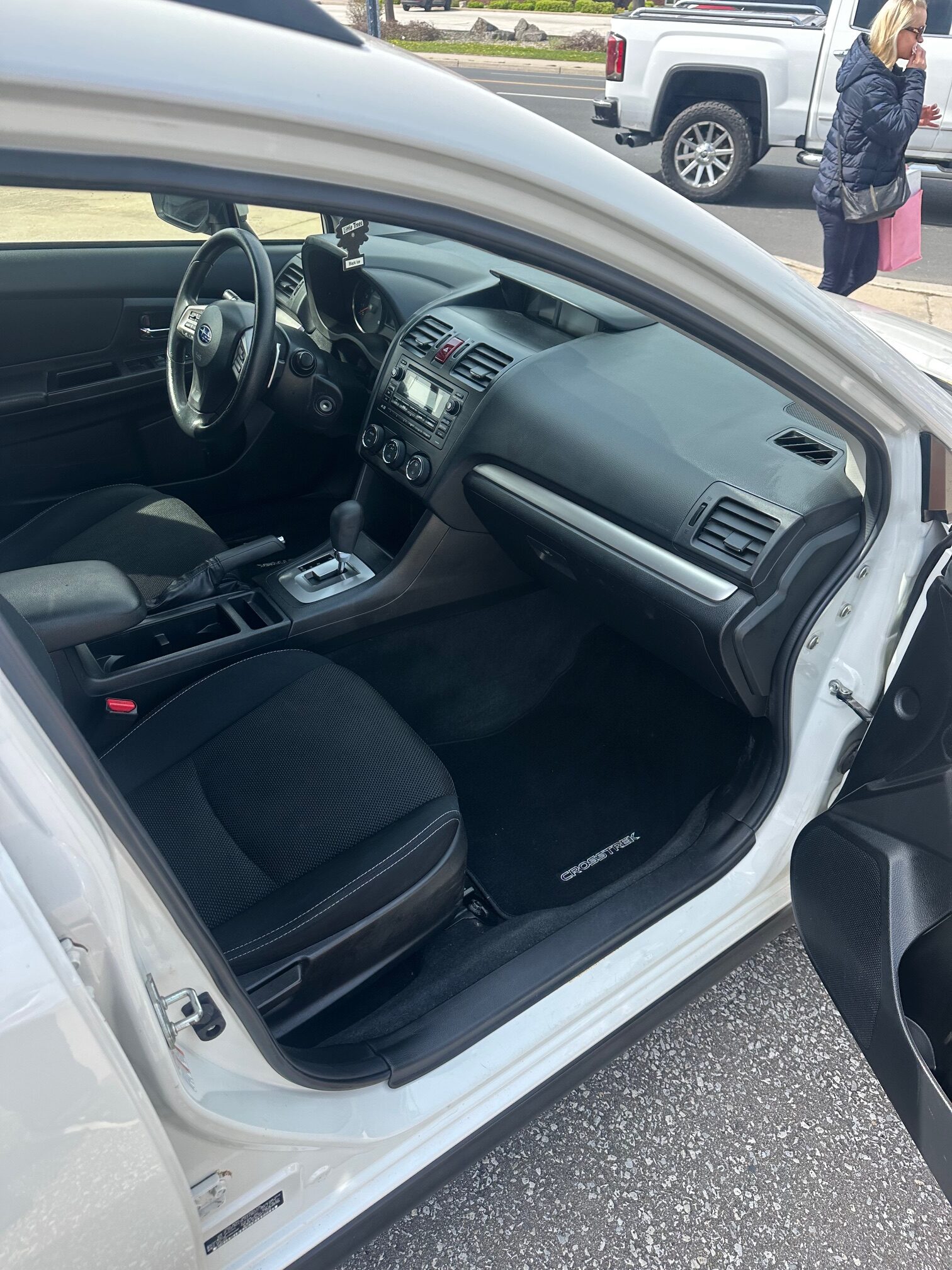 2014 SUBURU XV CROSSTREK (129KM) AWD $13,995 + HST – NO ACCIDENTS – CLEAN CARFAX