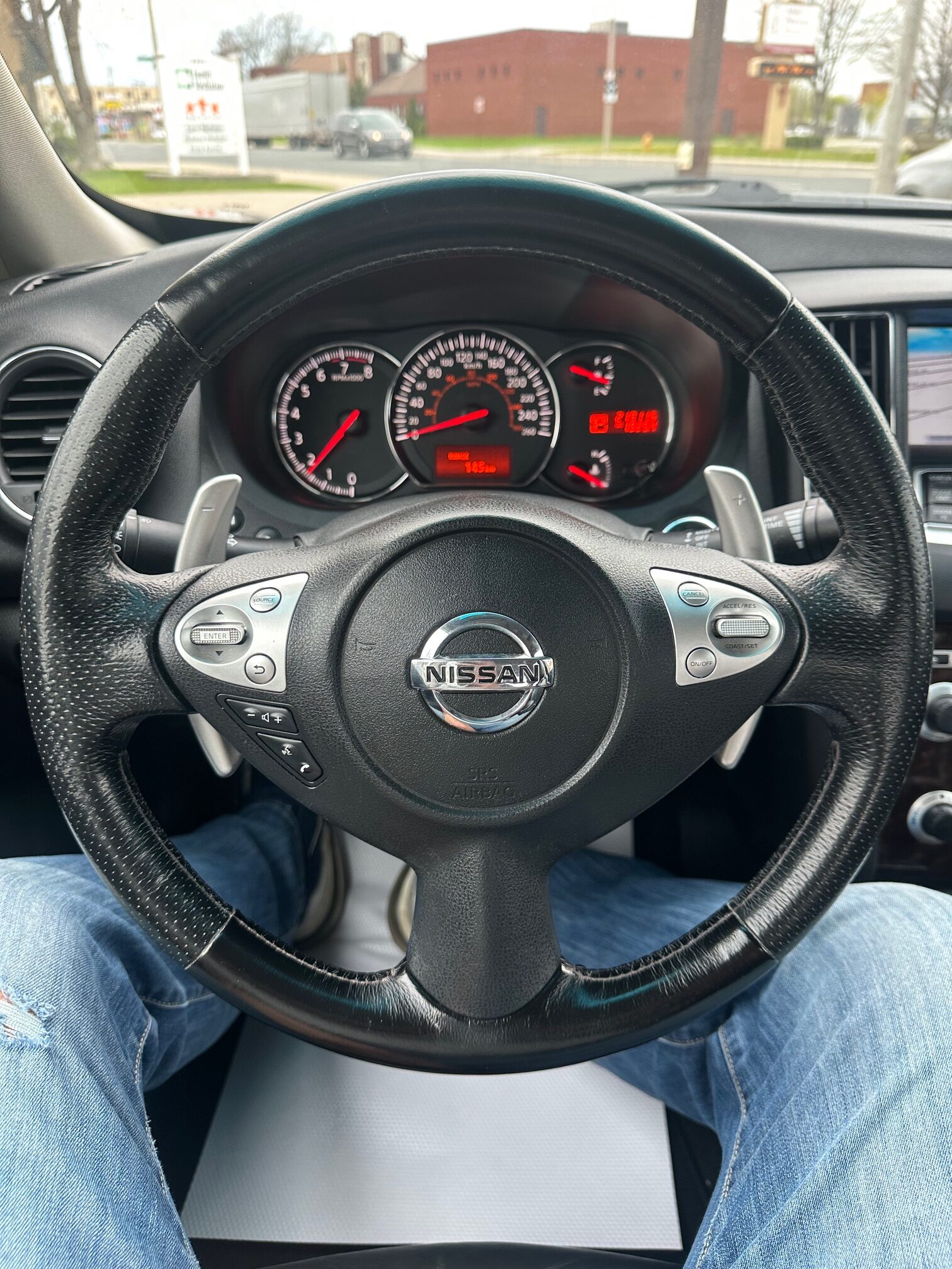 2011 NISSAN MAXIMA SV 3.5L (208KM) $7,995 + HST LOADED – SAFETY – PLATES AND TRANSFER INCLUDED