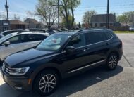 2021 VOLKSWAGEN TIGUAN (161K) $18,995 + HST – 7 PASSENGER – 4WD – PANORAMIC ROOF – NO ACCIDENTS