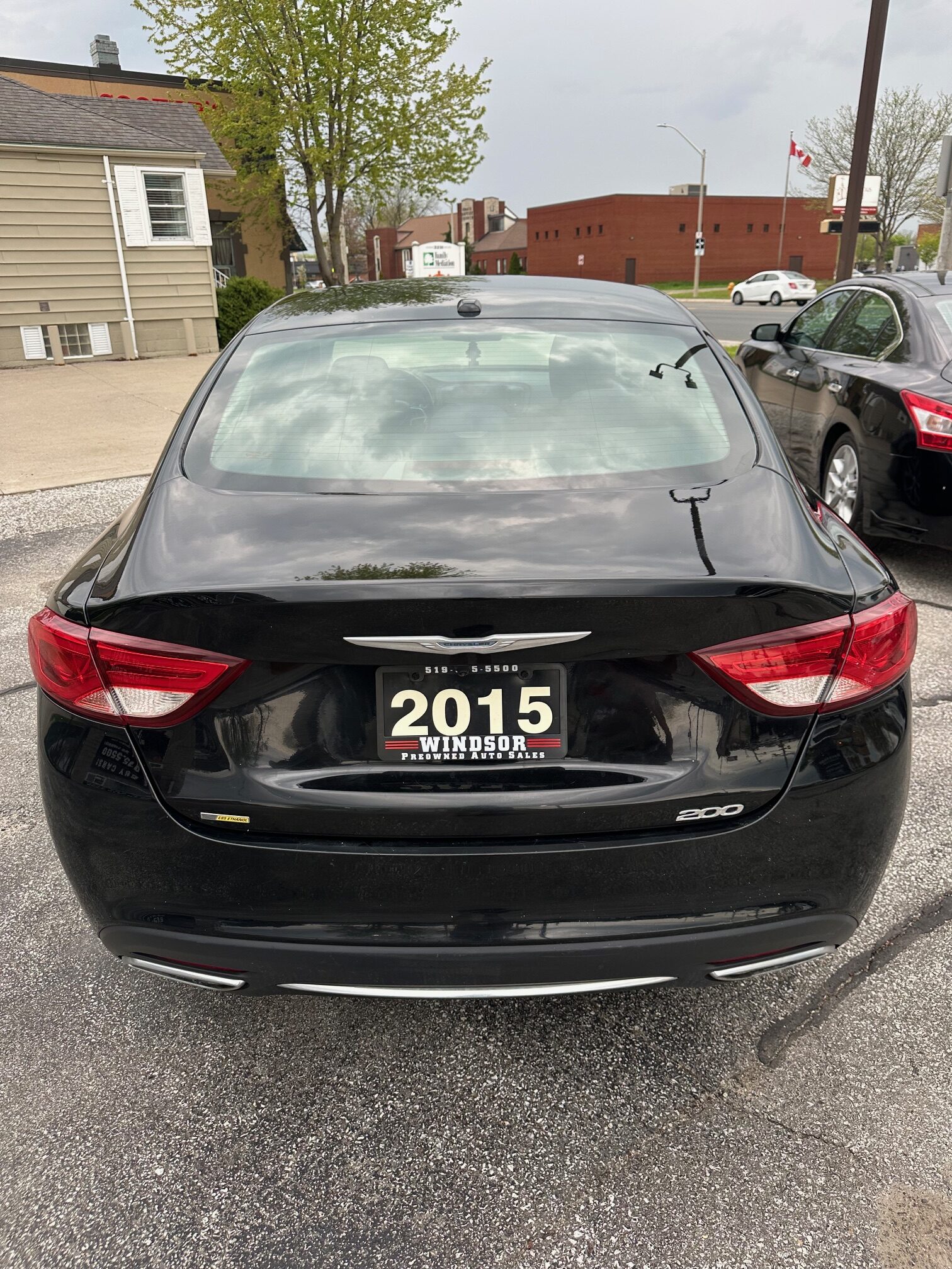 2015 CHRYSLER 200  (210KM) $7,995 + HST – 2 YR POWERTRAIN WARRANTY INCLUDED – CLEAN CARFAX – NO ACCIDENTS