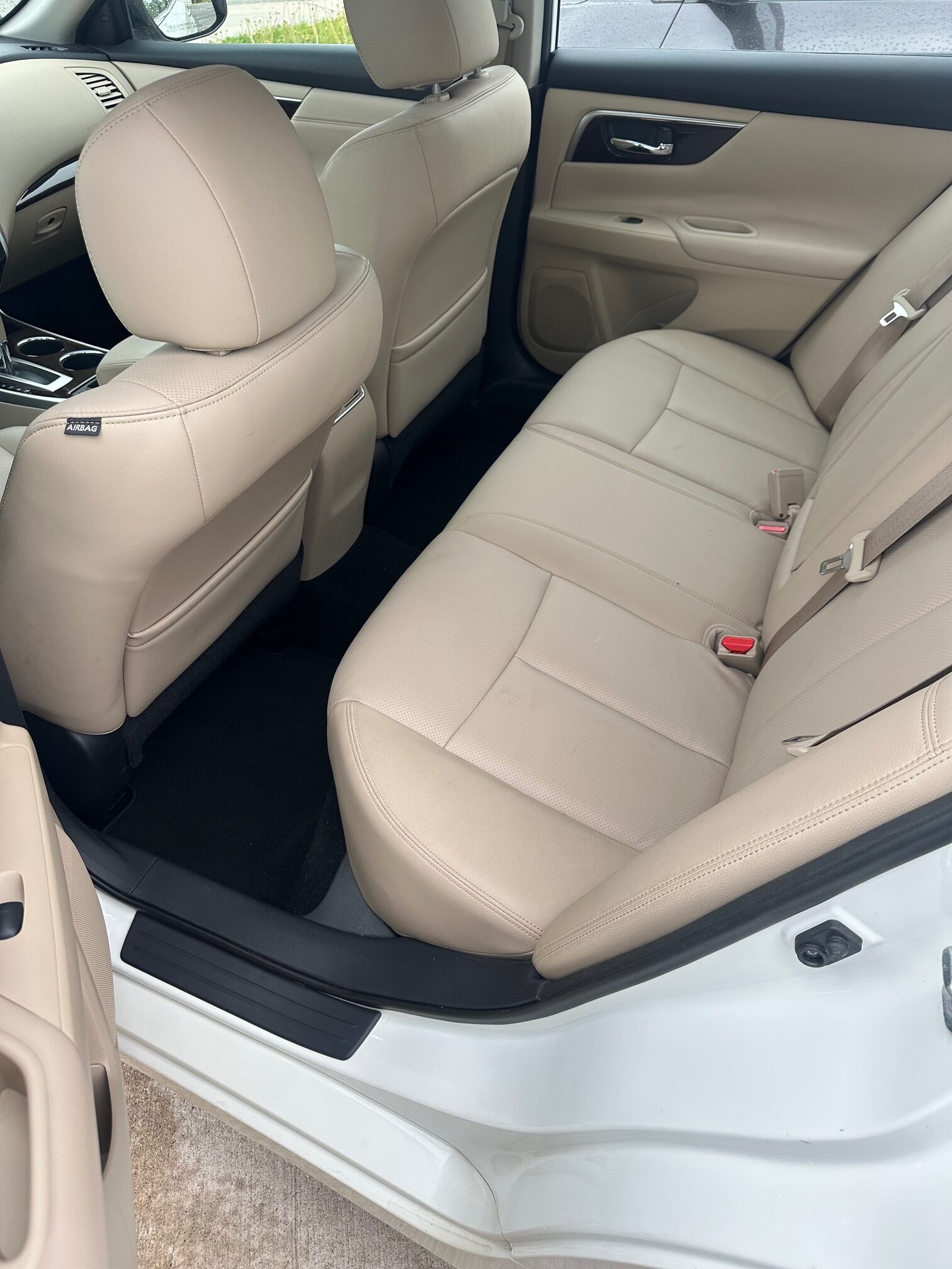 2015 NISSAN ALTIMA SL (87KM) LOADED $12,995 + HST – CLEAN CARFAX – NO ACCIDENTS