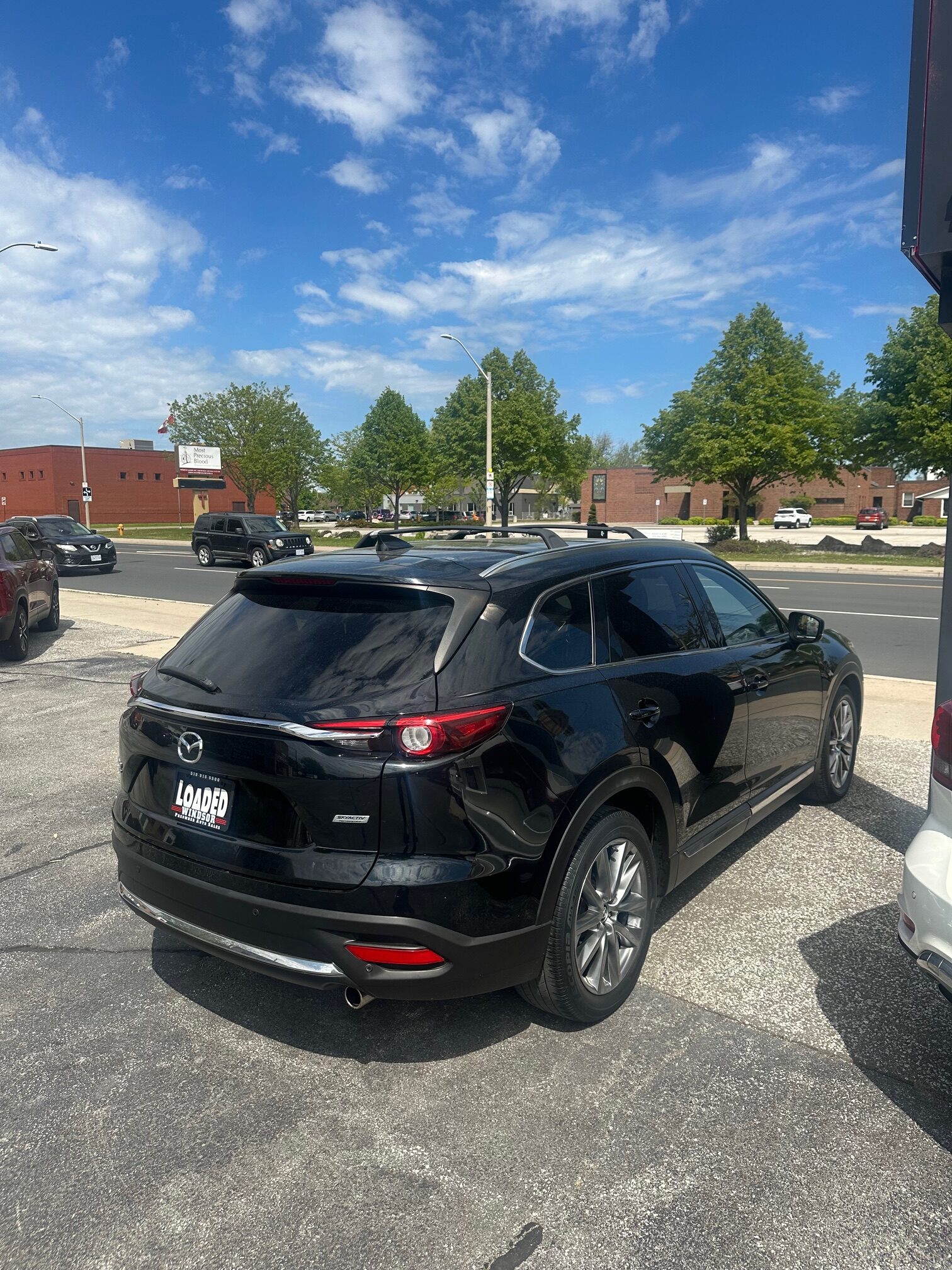 2017 MAZDA CX-9 GT 7 PASSENGER (113KM) $22,995 + HST – LEATHER – NAVIGATION – REMOTE START