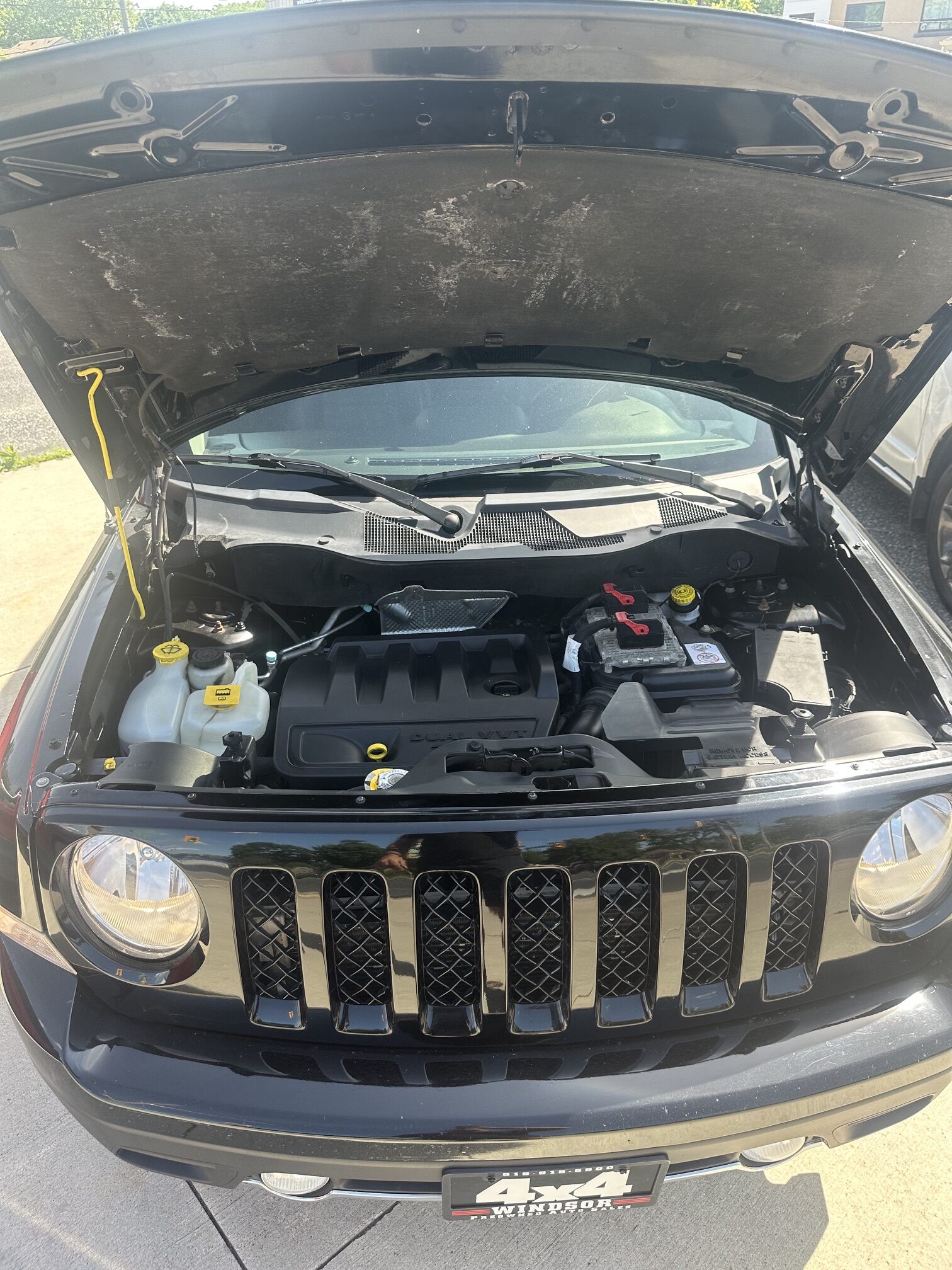 2017 JEEP PATRIOT 4X4 HIGH ALTITUDE (179KM) $8,995 + HST – CLEAN CARFAX – LEATHER – SUNROOF