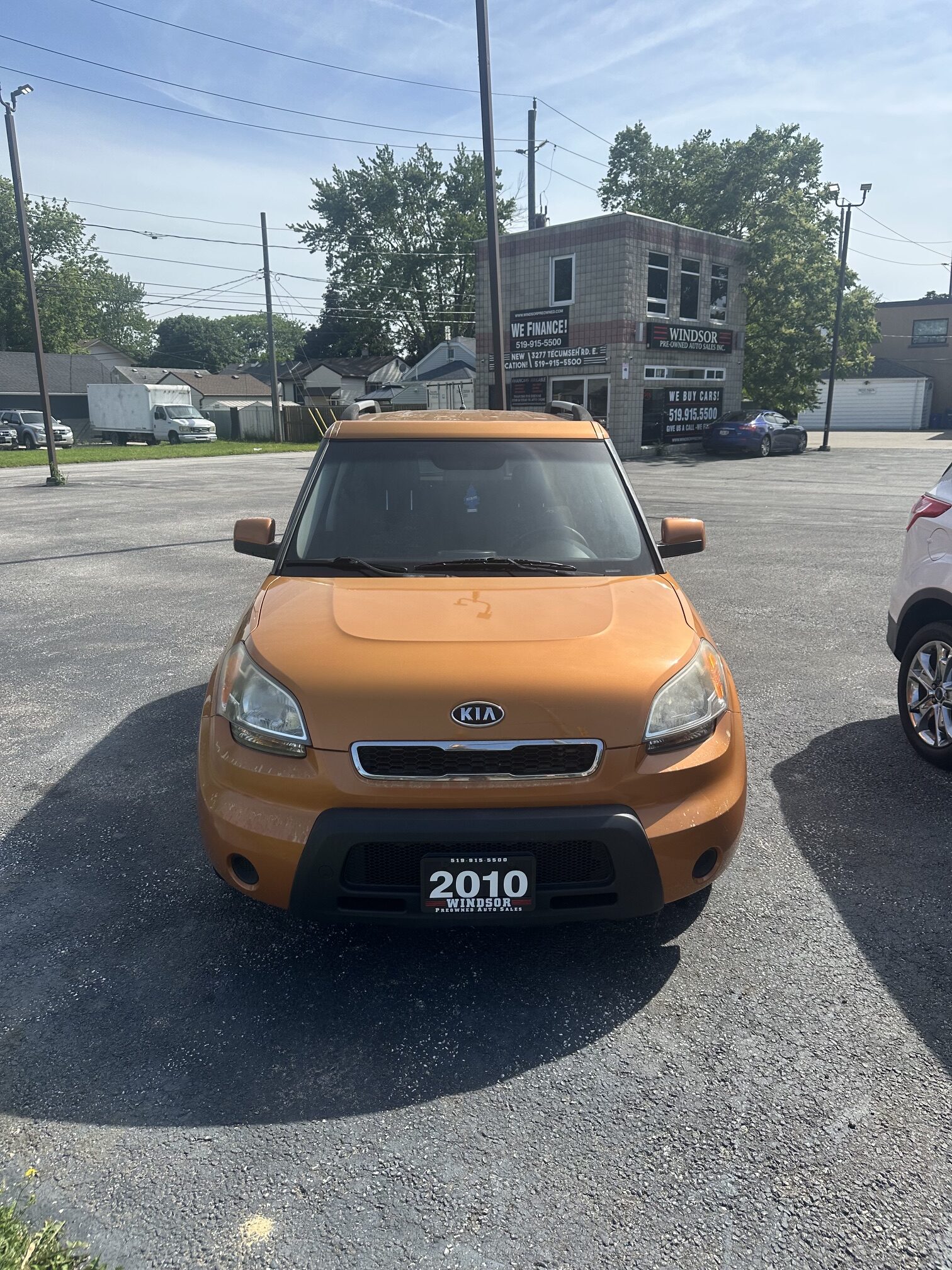 2010 KIA SOUL (211KM) $5,995 + HST – SAFETIED – HEATED SEATS